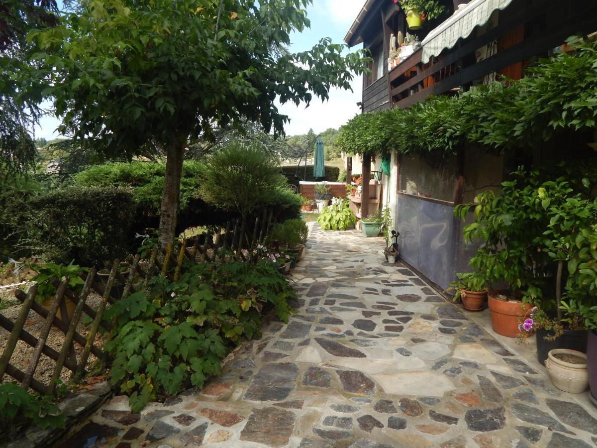 The Petite Chalet Chambre D'Hotes L'Isle-Jourdain  Екстер'єр фото