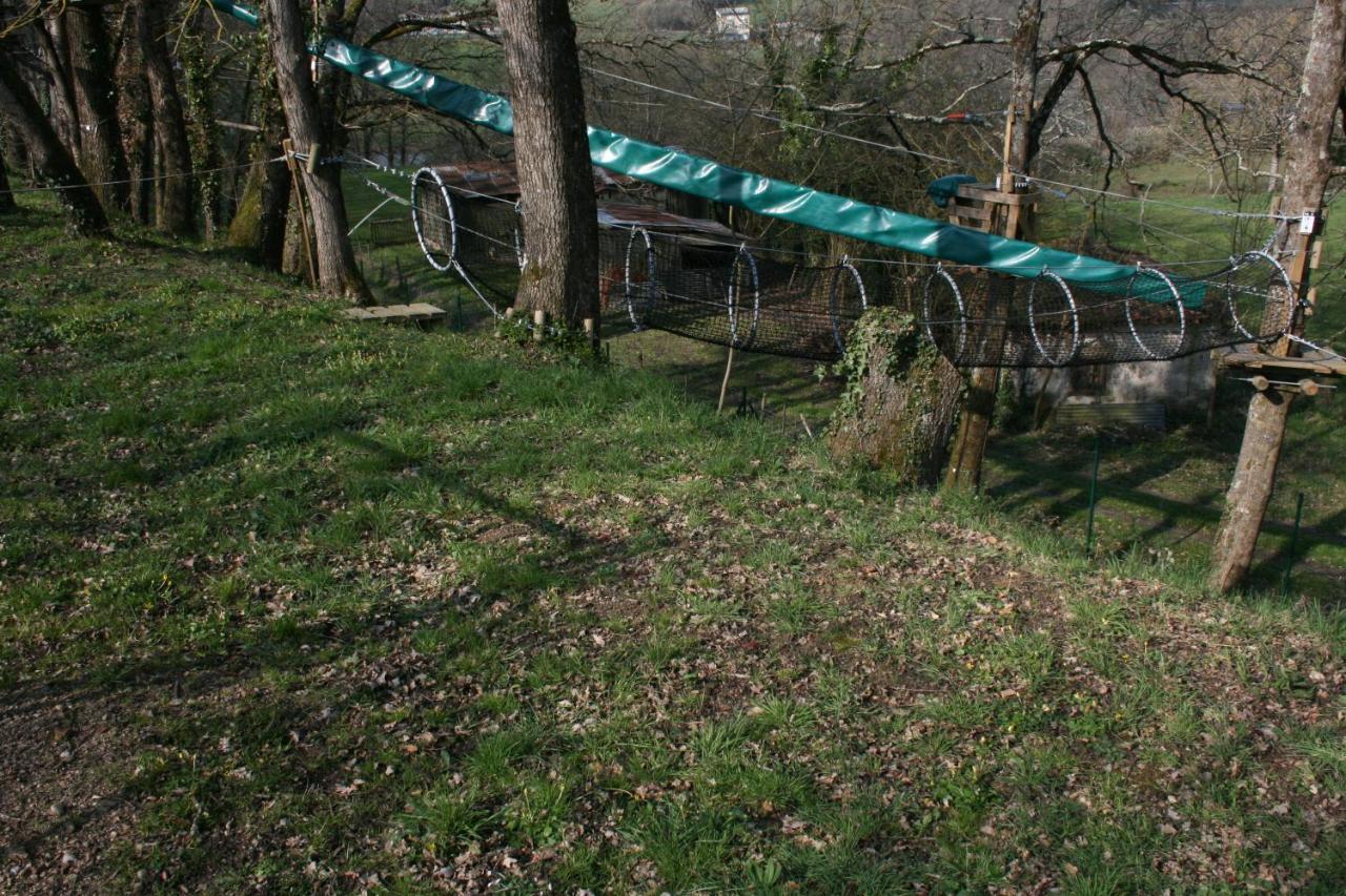 The Petite Chalet Chambre D'Hotes L'Isle-Jourdain  Екстер'єр фото